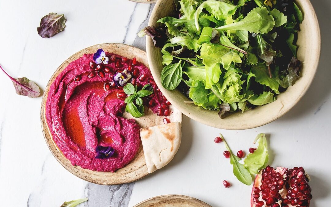 أشهر 5 أكلات سعودية بزيت الزيتون… نكهة تراثية بطابع صحي مع زيت زيتون خضراء الجوف